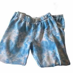 Lazy pants cloud sweats ☁️